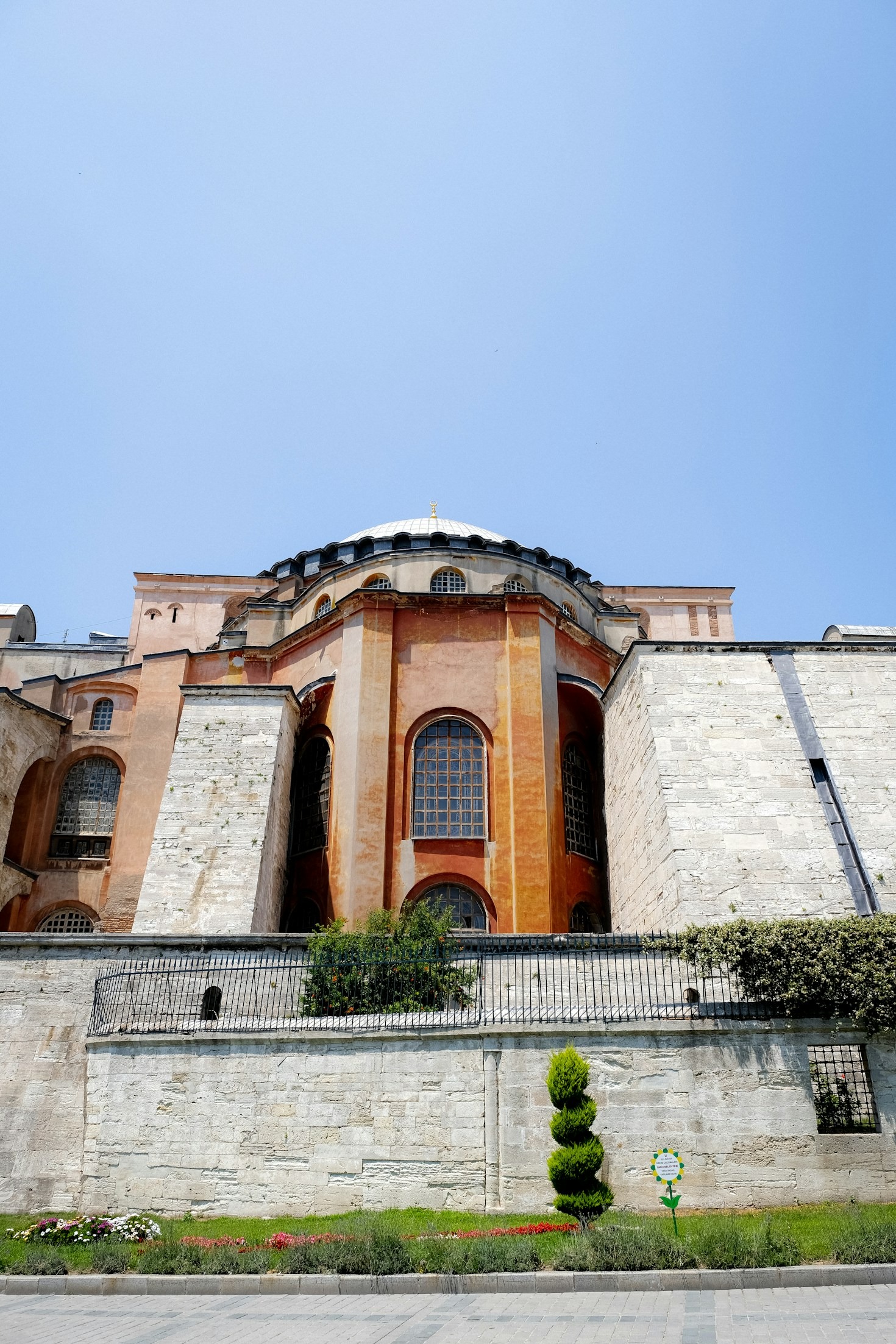 Discovering Historic Jewish Landmarks Worldwide